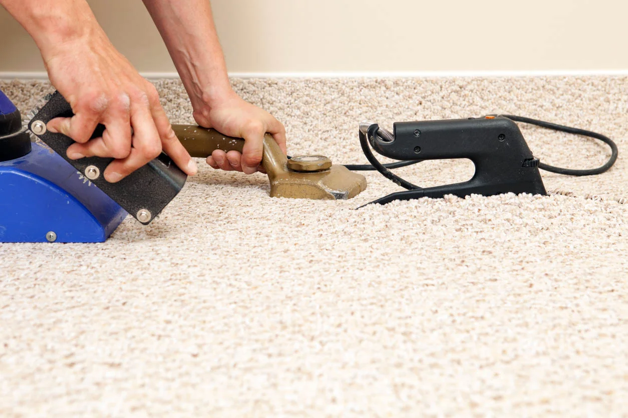 professional-carpet-fixing-dubai